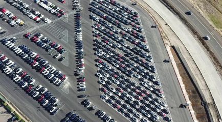 萬(wàn)事俱備東風(fēng)已至 愛(ài)馳汽車(chē)或由江鈴代工生產(chǎn)，道路機(jī)動(dòng)車(chē)輛產(chǎn)業(yè)合作漸成新趨勢(shì)